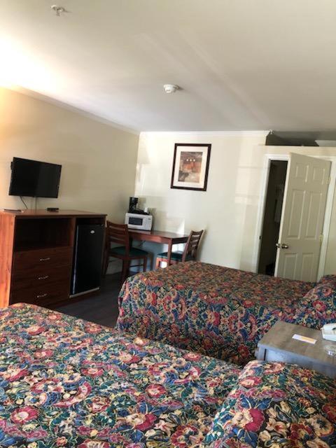 Sierra Crossing Motel Bloomington ภายนอก รูปภาพ